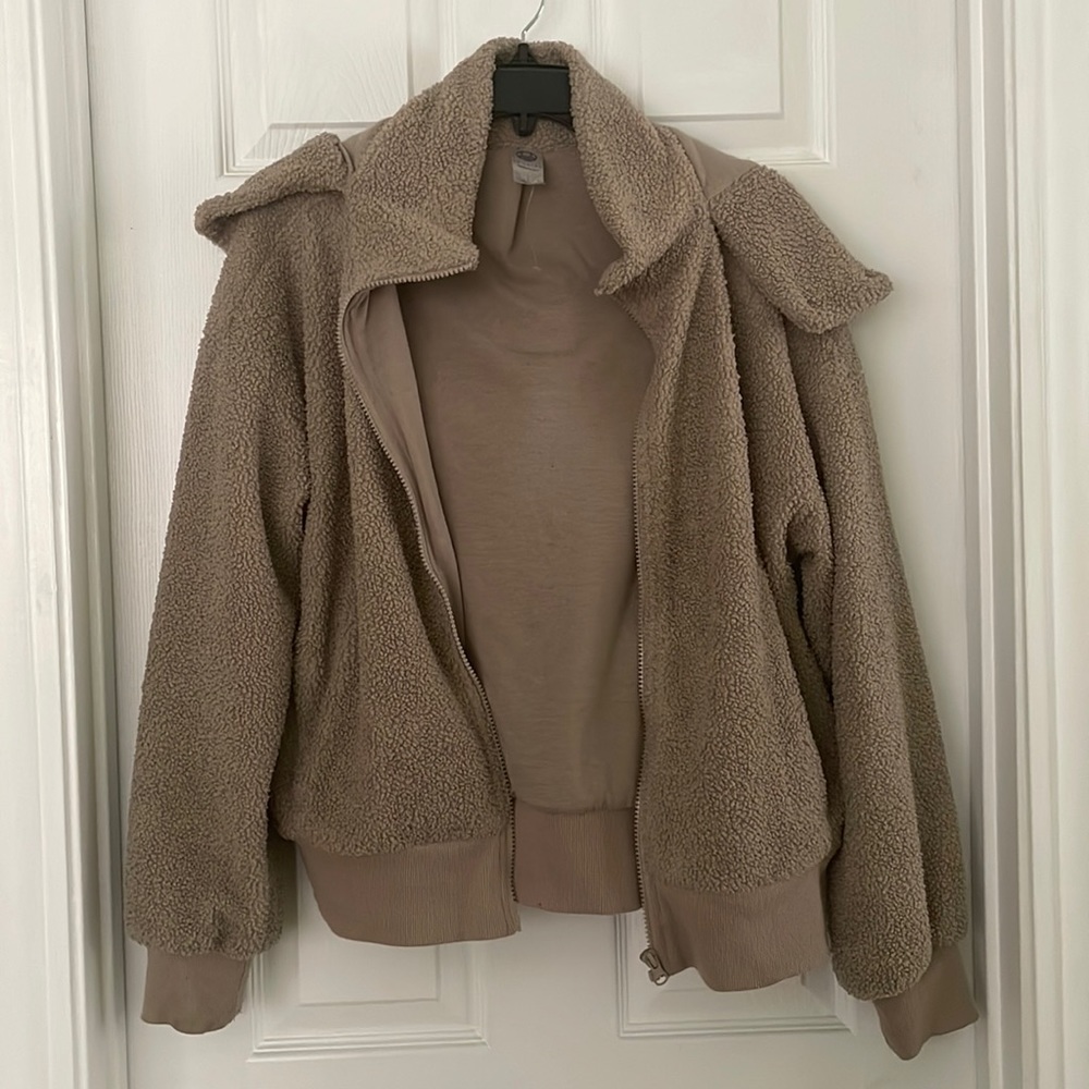 Sherpa Bomber Jacket, size L 6/8